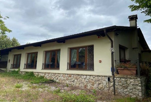 casa indipendente in vendita a Velletri