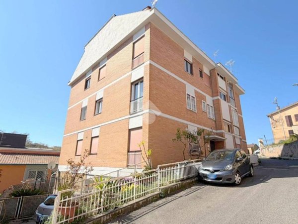 appartamento in vendita a Velletri
