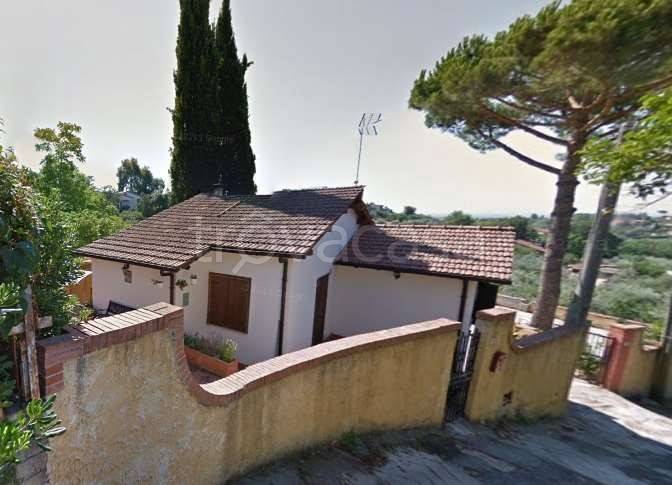 casa indipendente in vendita a Velletri