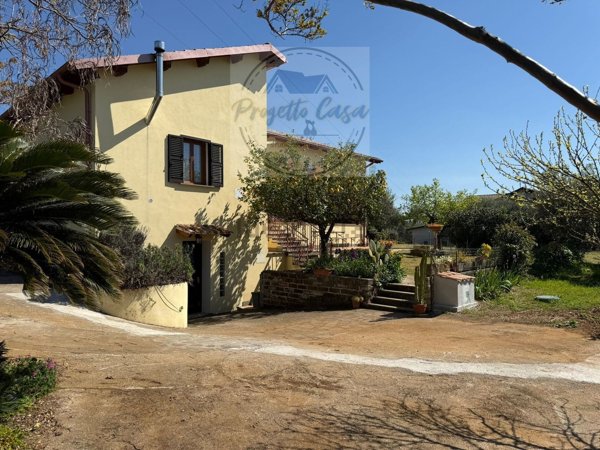 casa indipendente in vendita a Velletri