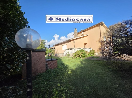 casa indipendente in vendita a Velletri