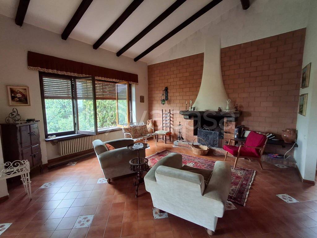 casa indipendente in vendita a Velletri