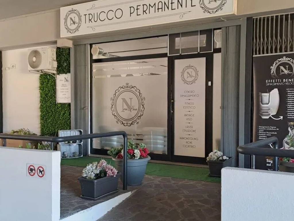 negozio in vendita a Velletri