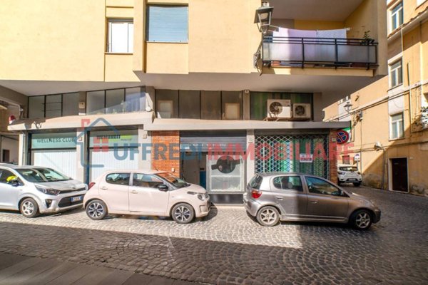 negozio in vendita a Velletri