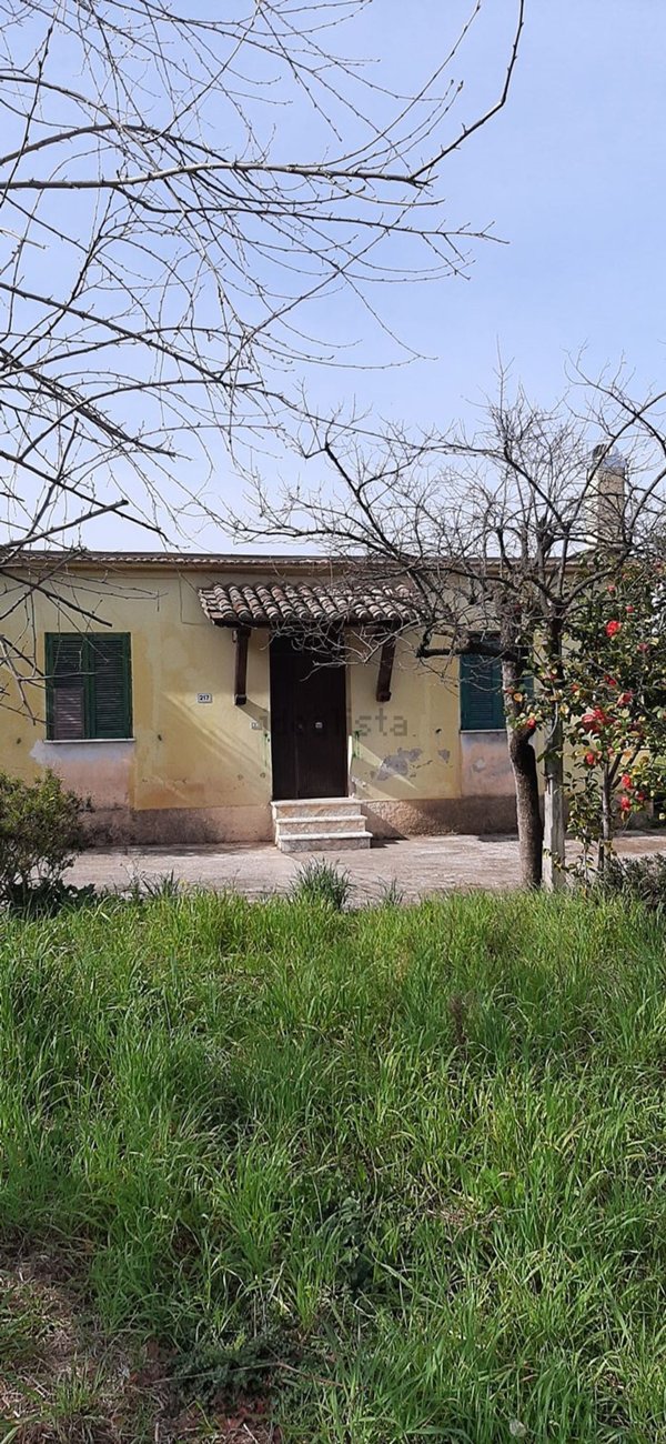 casa indipendente in vendita a Velletri