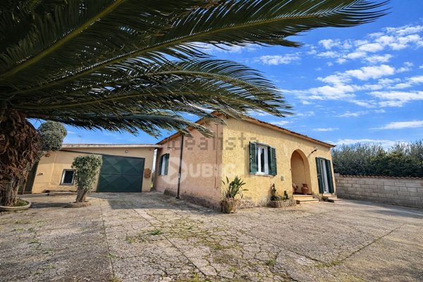 casa indipendente in vendita a Velletri