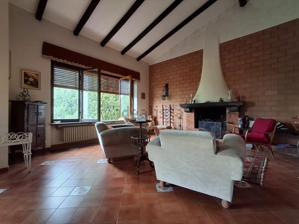 casa indipendente in vendita a Velletri