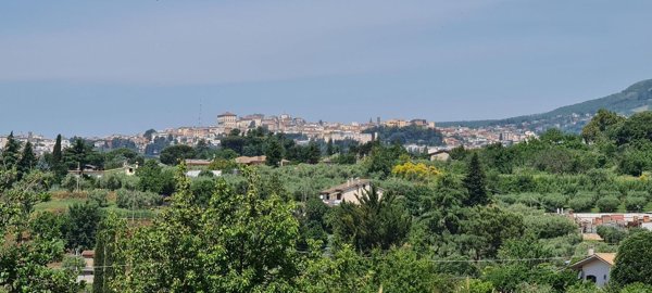casa indipendente in vendita a Velletri