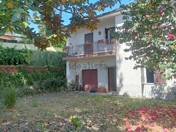 pentavano in vendita a Velletri