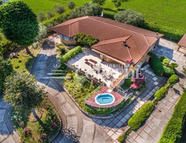 casa indipendente in vendita a Velletri