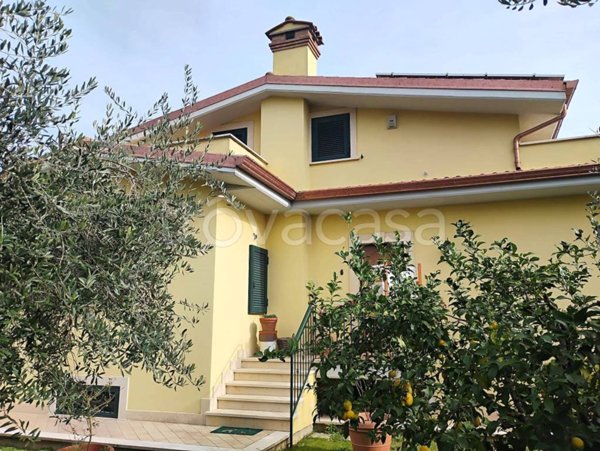casa indipendente in vendita a Velletri