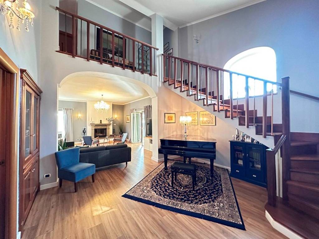 casa indipendente in vendita a Velletri