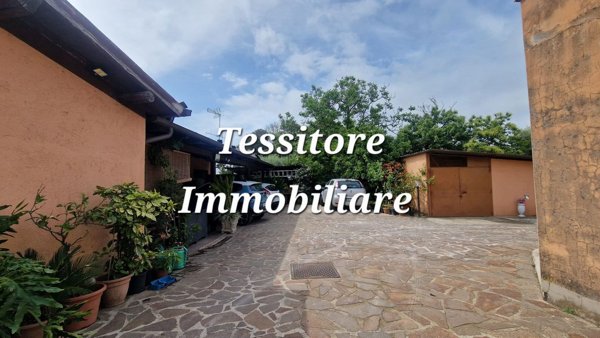 casa indipendente in vendita a Velletri