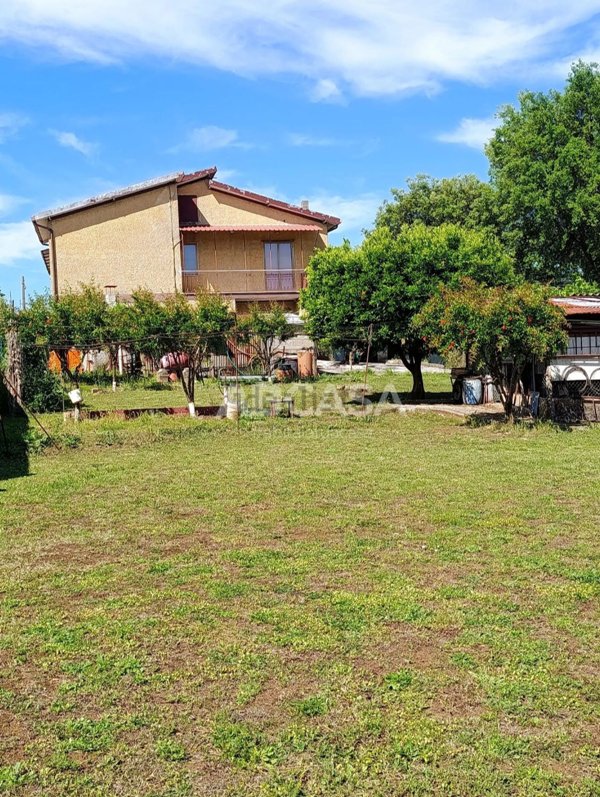 casa indipendente in vendita a Velletri