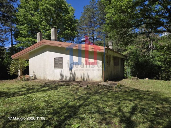 casa indipendente in vendita a Velletri