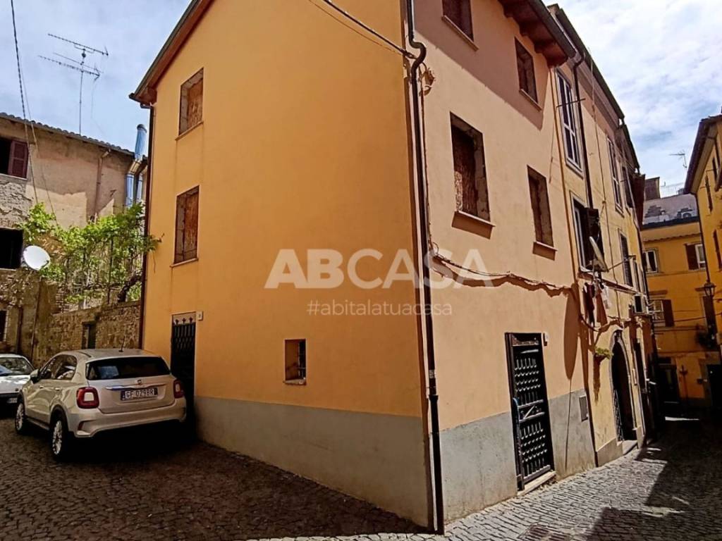 casa indipendente in vendita a Velletri