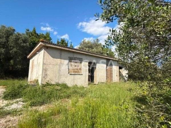 casa indipendente in vendita a Velletri