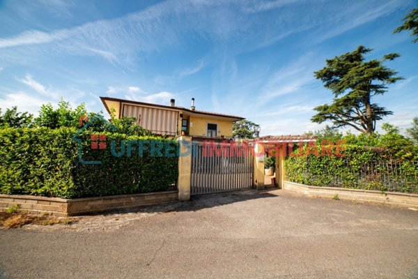 casa indipendente in vendita a Velletri