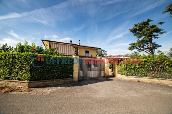 casa indipendente in vendita a Velletri