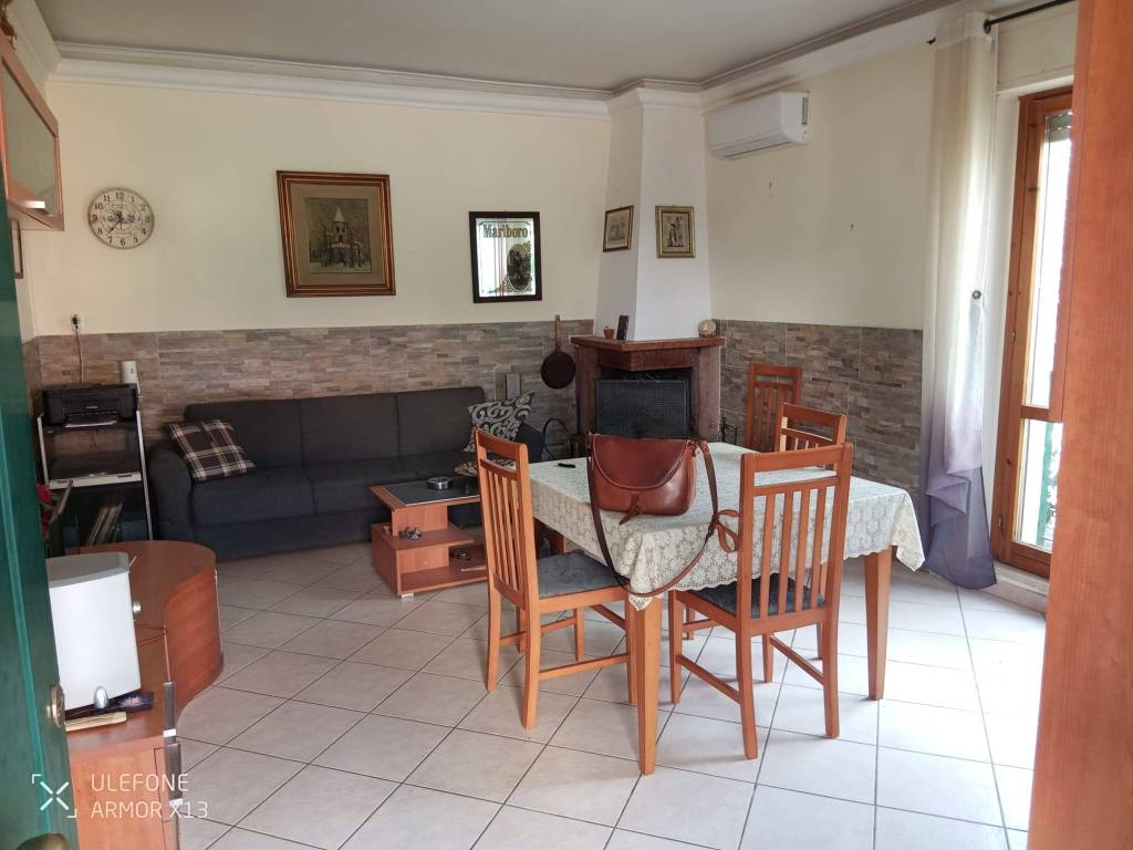 casa indipendente in vendita a Velletri