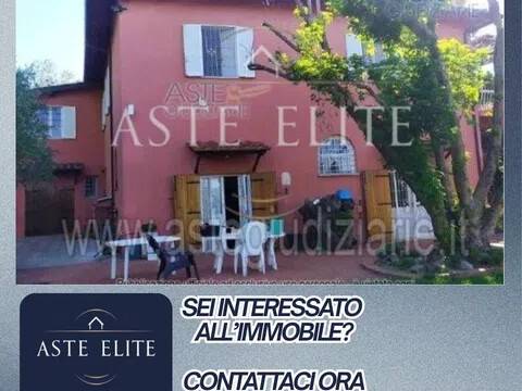 casa indipendente in vendita a Velletri