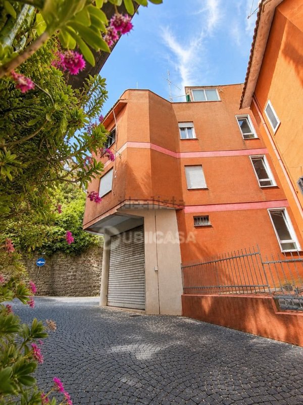 appartamento in vendita a Velletri