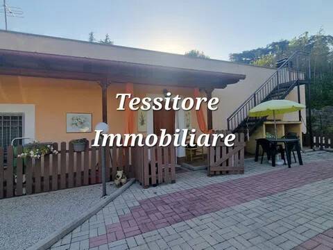 casa indipendente in vendita a Velletri