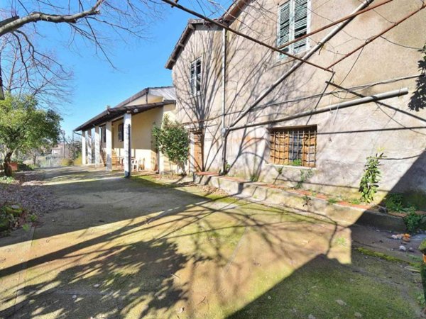 casa indipendente in vendita a Velletri