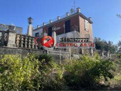casa indipendente in vendita a Velletri