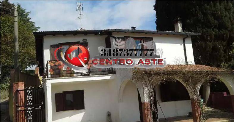 casa indipendente in vendita a Velletri