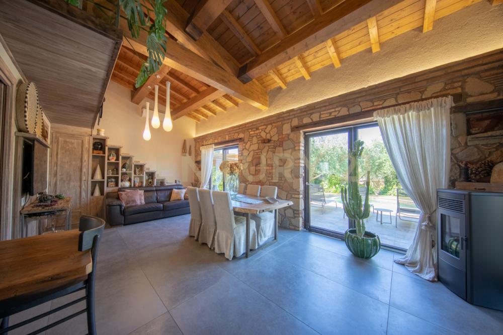 casa indipendente in vendita a Velletri