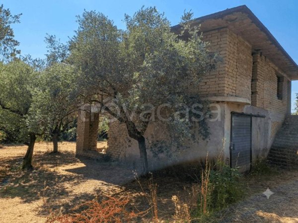casa indipendente in vendita a Velletri