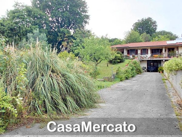 casa indipendente in vendita a Velletri