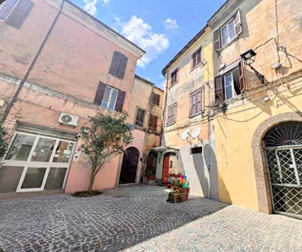 appartamento in vendita a Velletri