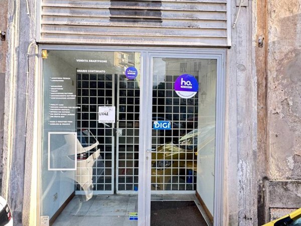 negozio in vendita a Velletri