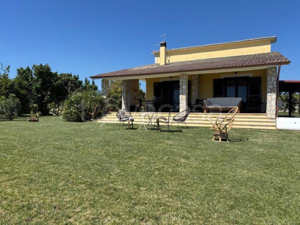 casa indipendente in vendita a Velletri