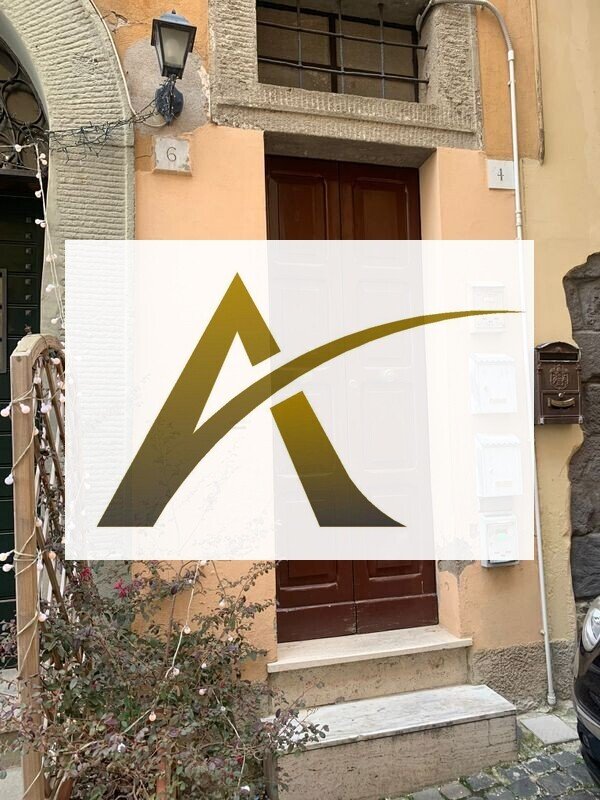 casa indipendente in vendita a Velletri