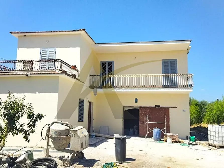 casa indipendente in vendita a Velletri