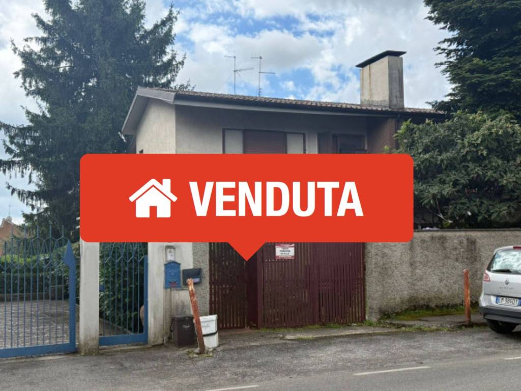 casa indipendente in vendita a Velletri