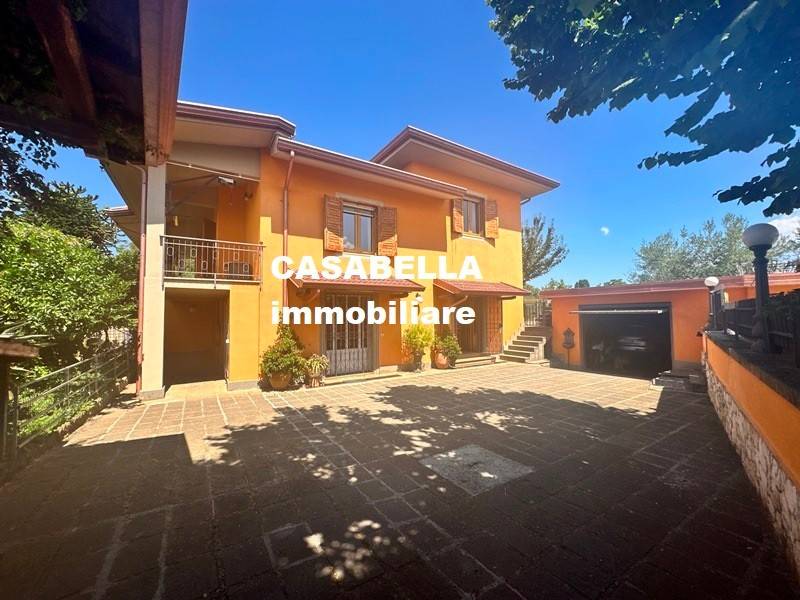 casa indipendente in vendita a Velletri