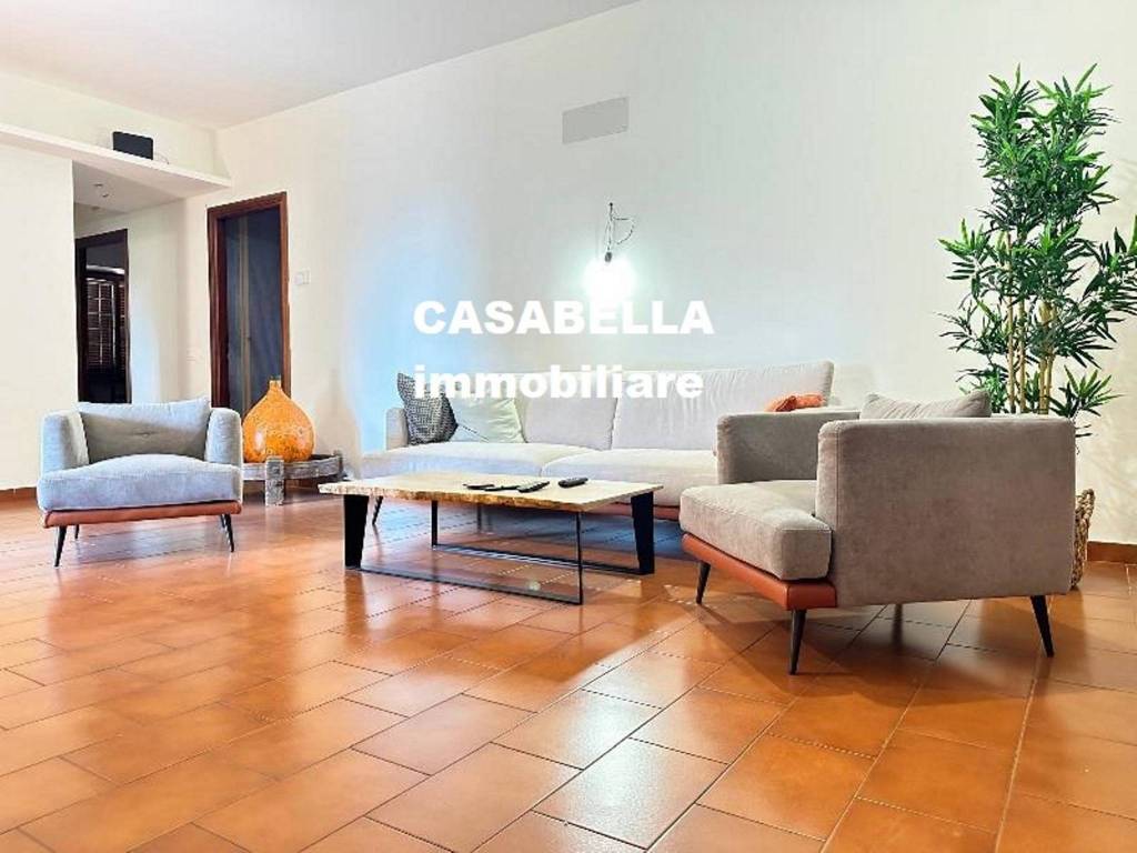 casa indipendente in vendita a Velletri
