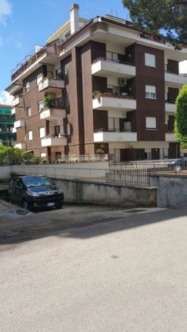 box auto in vendita a Velletri