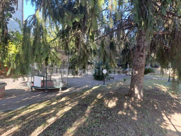 casa indipendente in vendita a Velletri