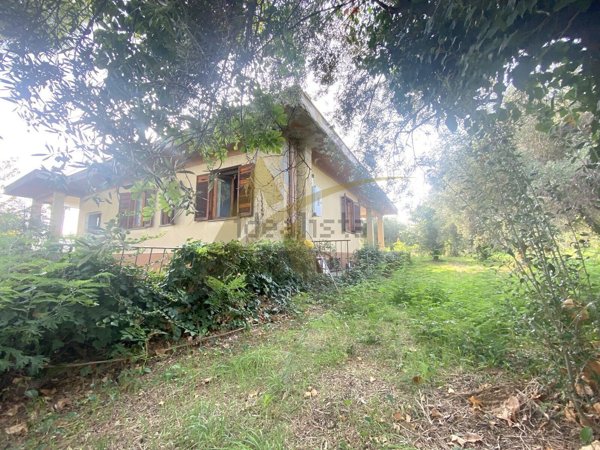 casa indipendente in vendita a Velletri