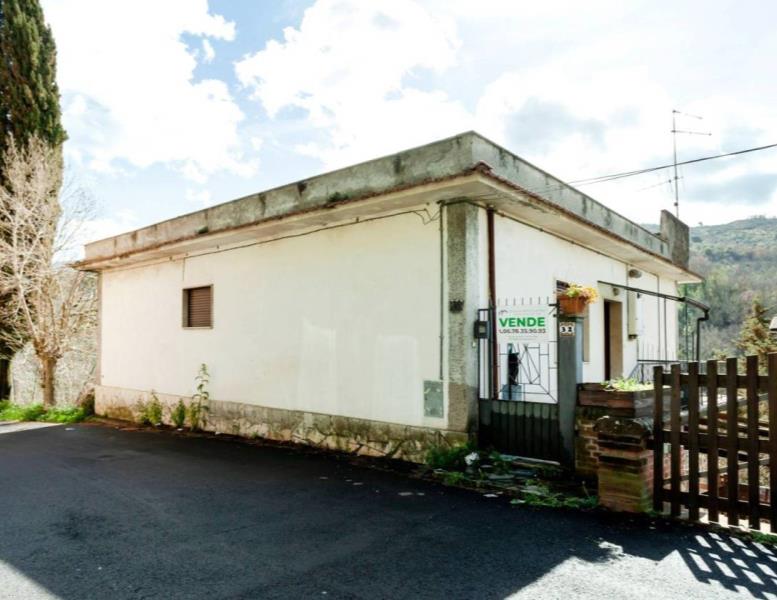 appartamento in vendita a Vicovaro