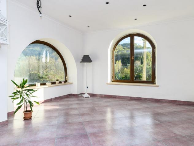 casa indipendente in vendita a Vicovaro