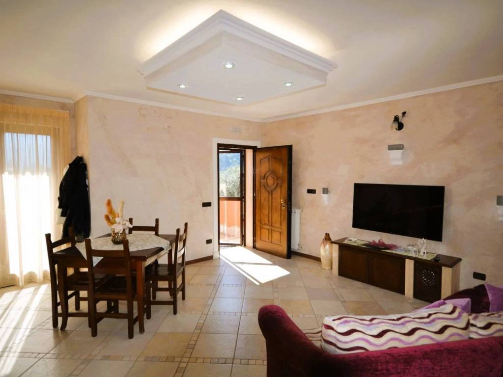 casa indipendente in vendita a Vicovaro