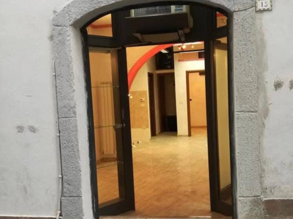 negozio in vendita a Vicovaro