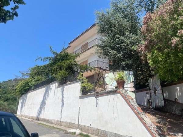 appartamento in vendita a Vicovaro