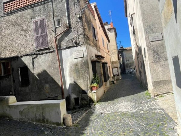 appartamento in vendita a Vicovaro